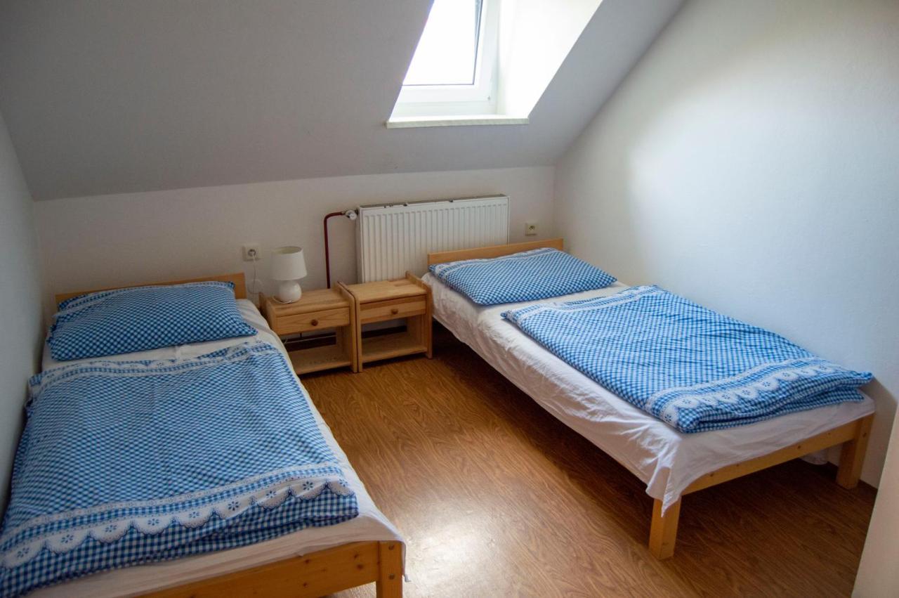 Penzion Holacky Dolni Dunajovice Ngoại thất bức ảnh